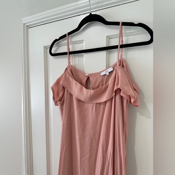 NSR spaghetti strap cold shoulder ruffle king midi dress maxi - Picture 3 of 10